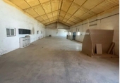 400m² entrepôt pour location à Dos Hermanas, dans le quartier de Les Portadas photo