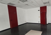 127m² commercial premises for sale in Getafe photo