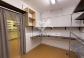 Local comercial en venta con 55m² en el Prat de Llobregat foto