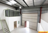 400m² warehouse industrial for rent in Santander photo