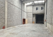 244m² warehouse industrial for rent in O Milladoiro, in the area of Biduído photo