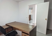 244m² warehouse industrial for rent in O Milladoiro, in the area of Biduído photo