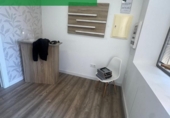 26m² commercial premises for sale in Almeria, photo