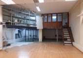 Local comercial en alquiler con 160m² en Antequera foto
