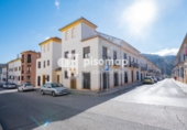 Local comercial en venta con 59.99m² en Antequera foto