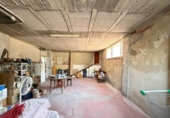 Local comercial en venta con 2800m² en Torrevieja foto