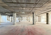 Local comercial en venta con 2800m² en Torrevieja foto