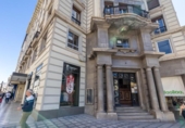 Oficina en alquiler con 180m² en Granada, en la zona de Barrio de San Antón foto