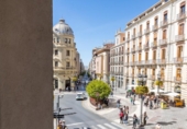 Oficina en alquiler con 180m² en Granada, en la zona de Barrio de San Antón foto
