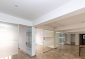 Oficina en alquiler con 180m² en Granada, en la zona de Barrio de San Antón foto