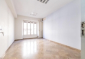 Oficina en alquiler con 180m² en Granada, en la zona de Barrio de San Antón foto