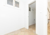 Oficina en alquiler con 180m² en Granada, en la zona de Barrio de San Antón foto