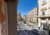 Oficina en alquiler con 180m² en Granada, en la zona de Barrio de San Antón foto