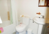 315m² hotel for sale in Pola de Lena, LE-8 photo