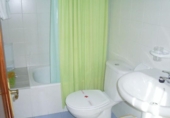 315m² hotel for sale in Pola de Lena, LE-8 photo