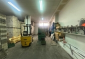 Local comercial Industrial en venta con 590m² en Novelda foto