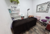 100m² hair salon for assignment in Castelló de la Plana photo