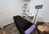 100m² hair salon for assignment in Castelló de la Plana photo