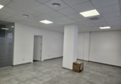 690m² warehouse industrial for rent in Artesa de Lleida photo