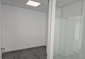690m² warehouse industrial for rent in Artesa de Lleida photo