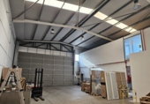690m² warehouse industrial for rent in Artesa de Lleida photo