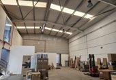 690m² warehouse industrial for rent in Artesa de Lleida photo