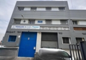279m² commercial premises industrial for sale in Seville, in the area of Old Airport, Calle Alcayata photo