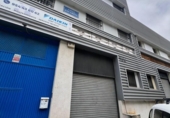 279m² commercial premises industrial for sale in Seville, in the area of Old Airport, Calle Alcayata photo