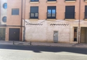Local comercial
en venda
amb 140m² a Sahagún, Avenida de la Constitución foto