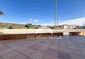 Local comercial
en venda
amb 189m² a Jerez de la Frontera, Calle Magallanes foto