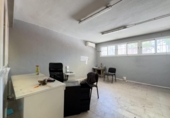 Nave Industrial en venta con 387m² en Alcalá de Henares, en la zona de El Chorrillo, Calle Arturo Soria foto