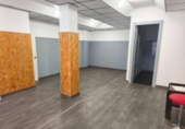 Local comercial en venta con 46m² en Santander, Calle Fernando de los Ríos foto