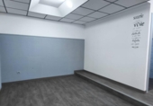 Local comercial en venta con 46m² en Santander, Calle Fernando de los Ríos foto