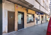 Local comercial en venta con 46m² en Santander, Calle Fernando de los Ríos foto