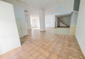Local comercial
en venda
amb 267m² a Carcaixent, Calle El Passeig foto