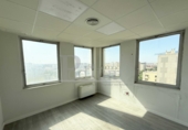 Oficina
en lloguer
amb 70m² a Sevilla, a la zona de La Buhaira foto