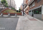 123m² bureaux pour location à Oviède, dans le quartier de Ciudad Naranco photo