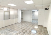 123m² bureaux pour location à Oviède, dans le quartier de Ciudad Naranco photo