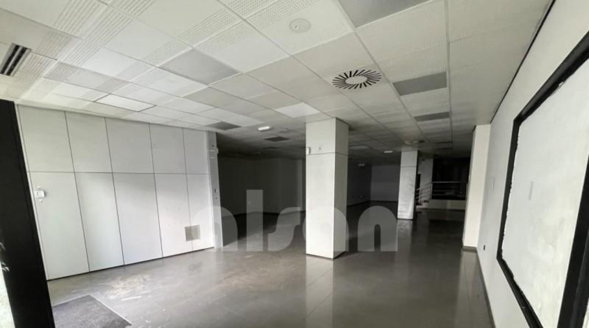 Local comercial