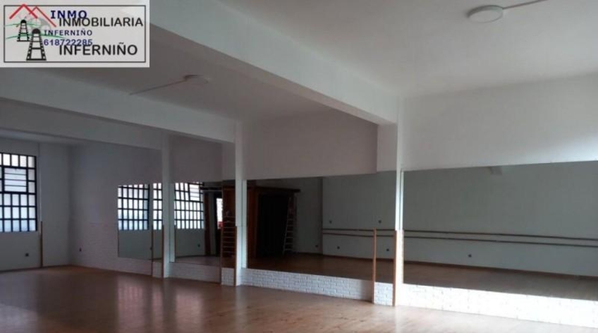 Local comercial