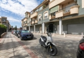 222m² commercial premises for sale in Atarfe, Calle Aixa photo