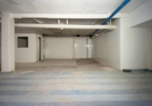 144m² commercial premises for sale in Granada, in the area of San Jerónimo Neighborhood, Calle Gran Vía de Colón photo