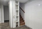 Local comercial
en venda
amb 80m² a Esparreguera, Carrer de Pau Font foto