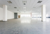 Oficina en venta con 437m² en Alcobendas, Calle de la Granja foto