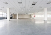 Oficina en venta con 437m² en Alcobendas, Calle de la Granja foto