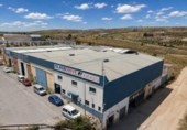 Nave Industrial en venta con 689m² en Dúrcal, Calle Balina foto