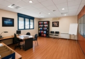Nave Industrial en venta con 689m² en Dúrcal, Calle Balina foto