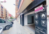 Local comercial en venta con 148m² en Valencia, en la zona de Benicalap, Avenida de Burjasot foto
