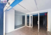 Local comercial en venta con 148m² en Valencia, en la zona de Benicalap, Avenida de Burjasot foto