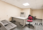 Local comercial Industrial en venta con 179m² en Burjasot, Calle Teodoro Llorente foto